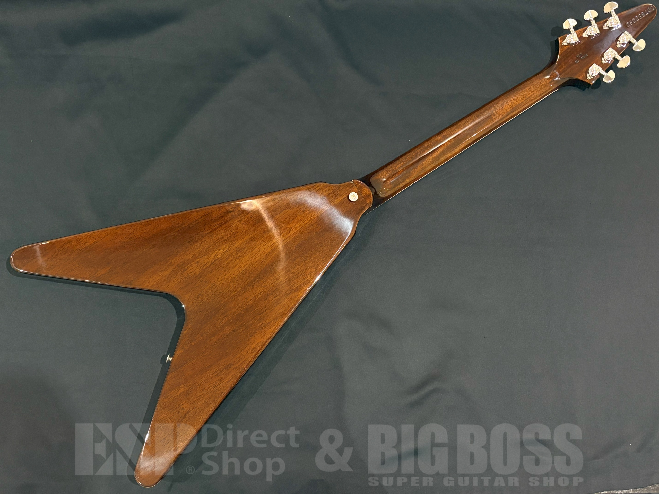 【即納可能】Gibson(ギブソン) 70s Flying V / Dark Walnut 大阪店