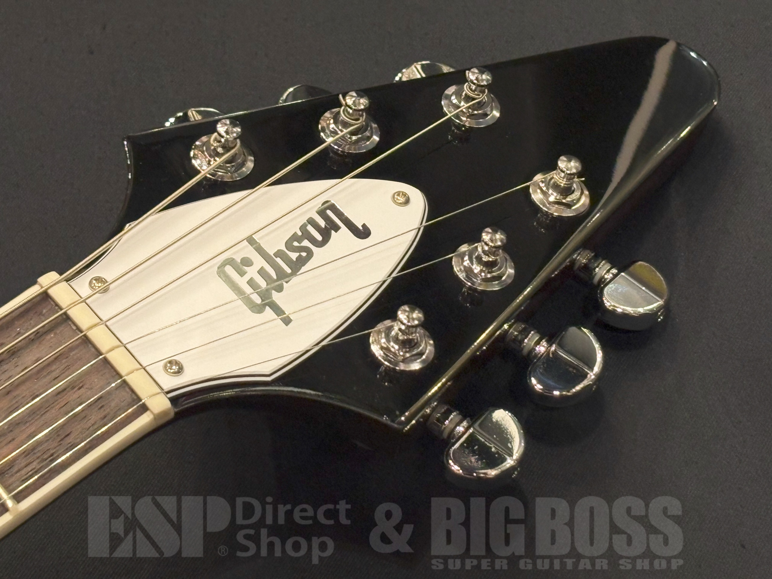 【即納可能】Gibson(ギブソン) 70s Flying V / Dark Walnut 大阪店