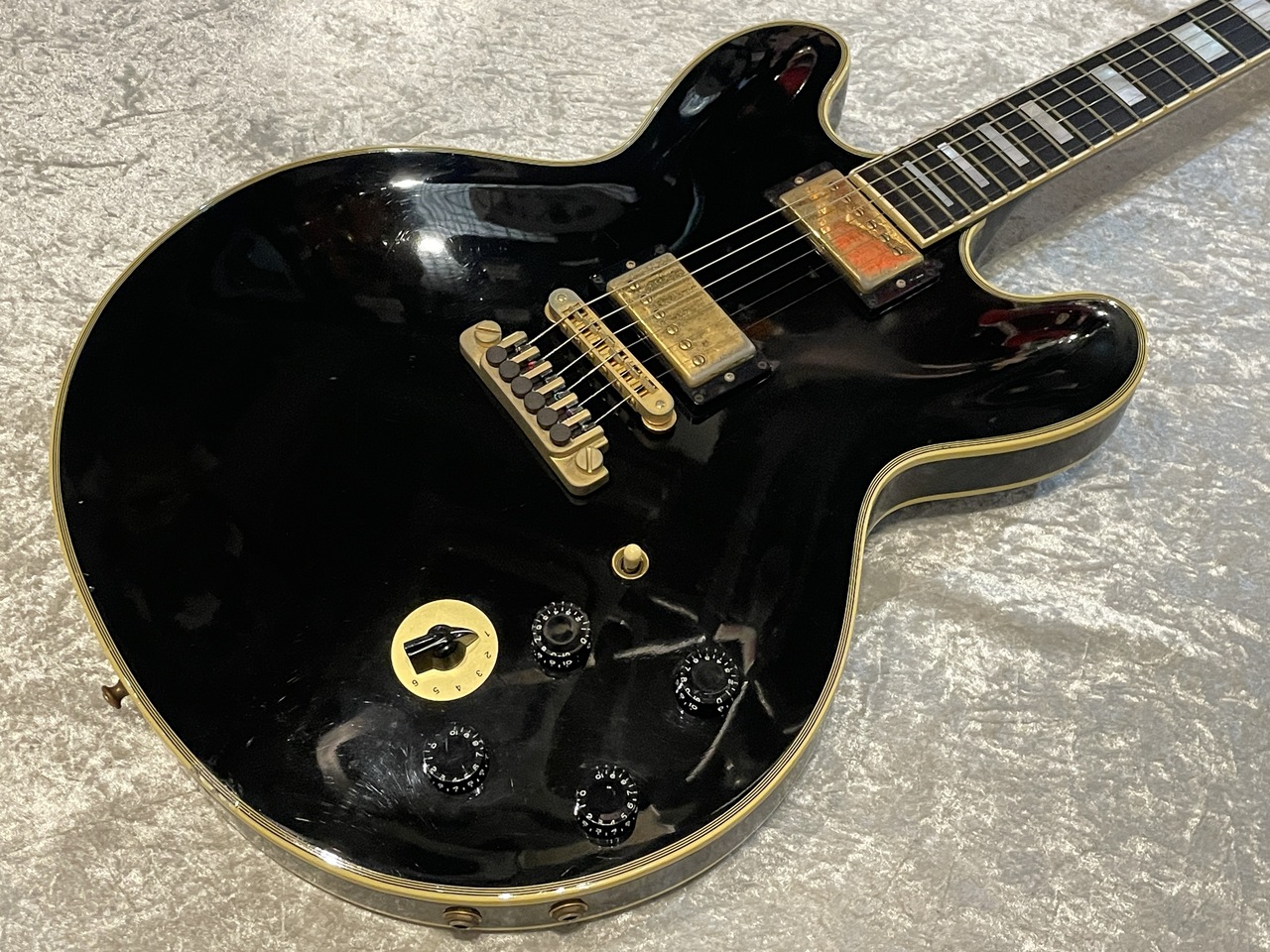 【中古品/即納可能】 Gibson (ギブソン) B.B.King Lucille (Ebony)  広島店 - 2