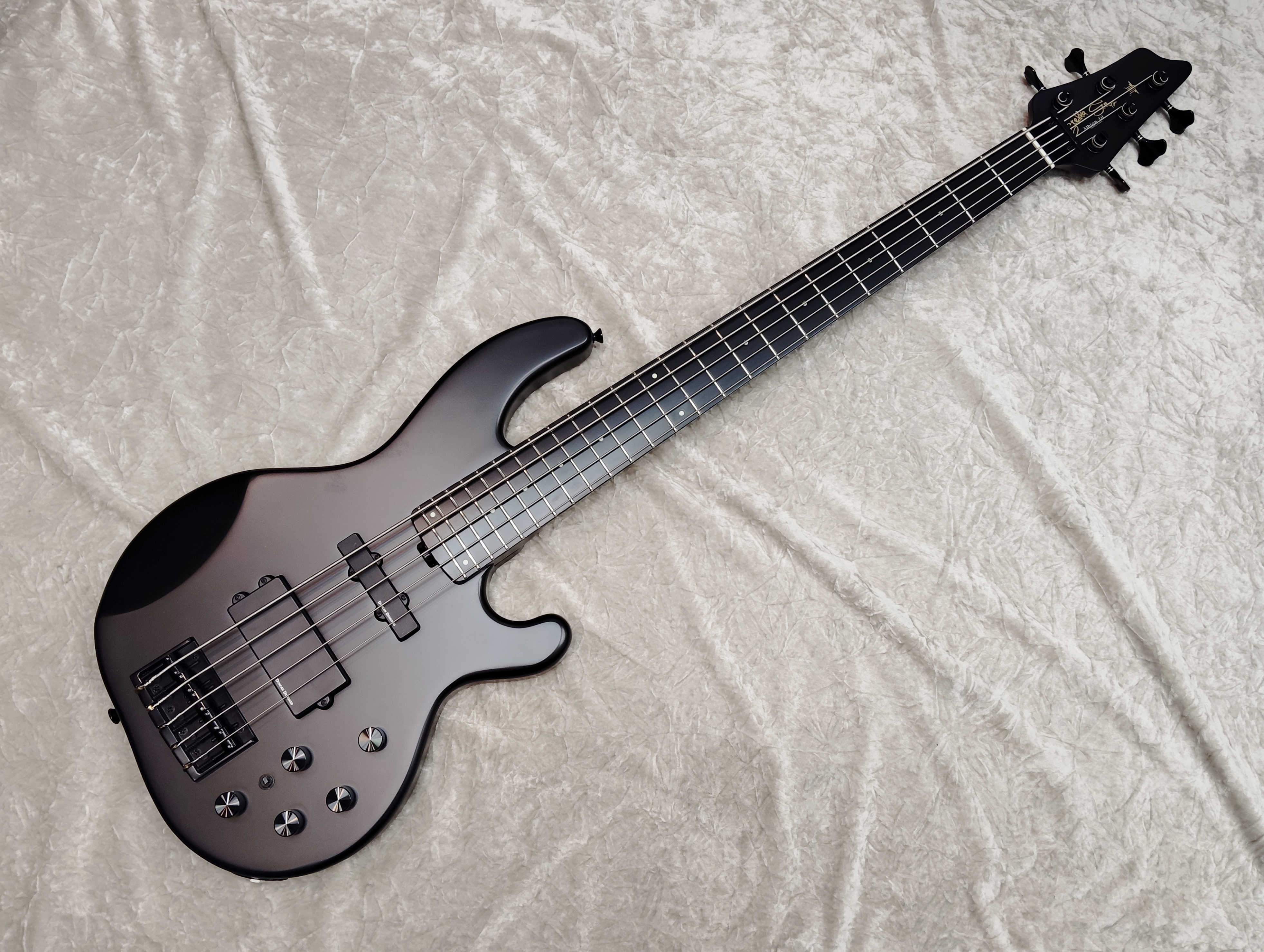 ESP エレキベース カモフラージュ ATELIER Z Musician's Modelシリーズ 6弦エレキベースBeta6 MT