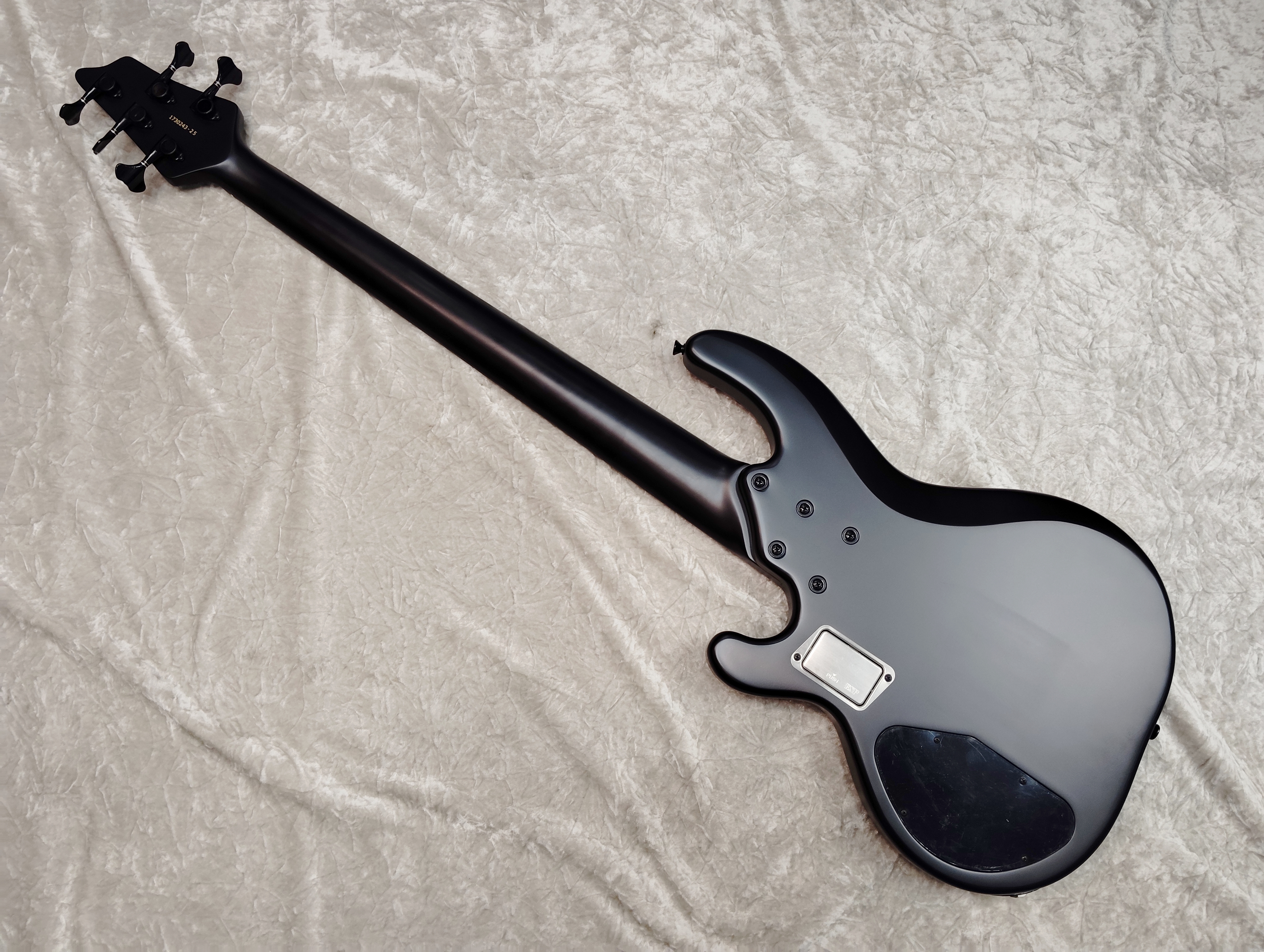 【即納可能】STELLA GEAR Albion-DL STEALTH / Black Satin 渋谷店