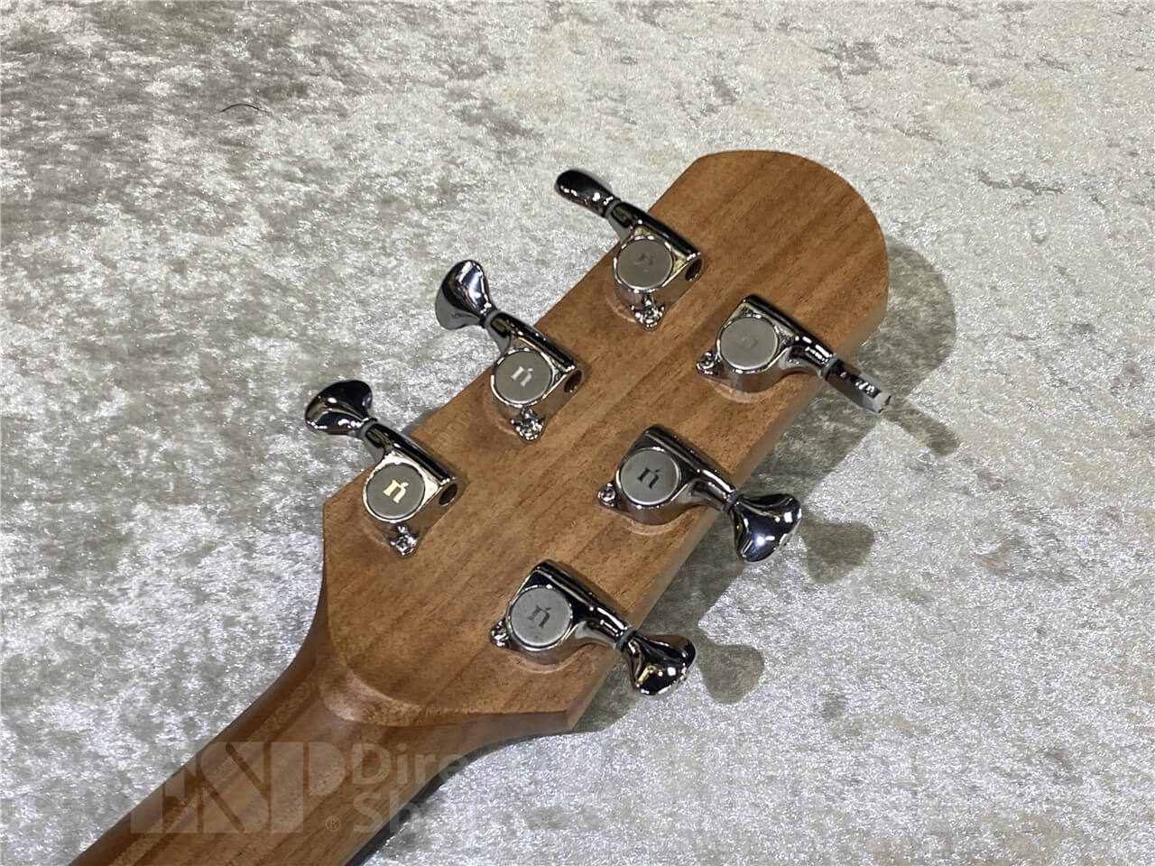 【即納可能】NATASHA(ナターシャ) Saturn (Natural) 札幌店