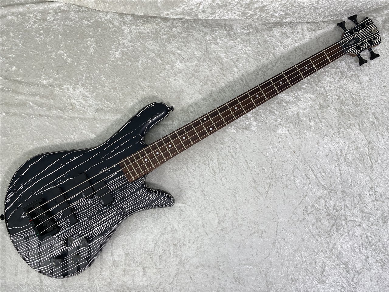 【即納可能】Spector(スペクター) NS PULSE 4 Satin EX-LTD #BKWH お茶の水駅前店(東京)