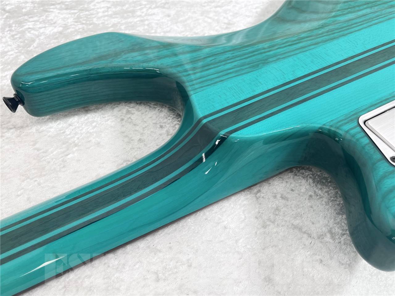 【即納可能】EDWARDS(エドワーズ) E-BOTTOM BUMP (Turquoise) お茶の水駅前店・別館