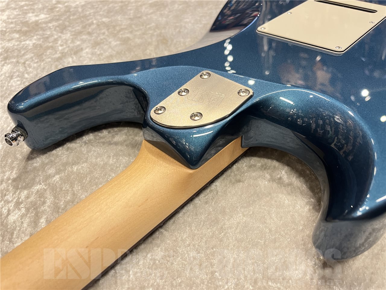 【即納可能】ESP(イーエスピー) SNAPPER-AL (Supreme Blue) 　名古屋店