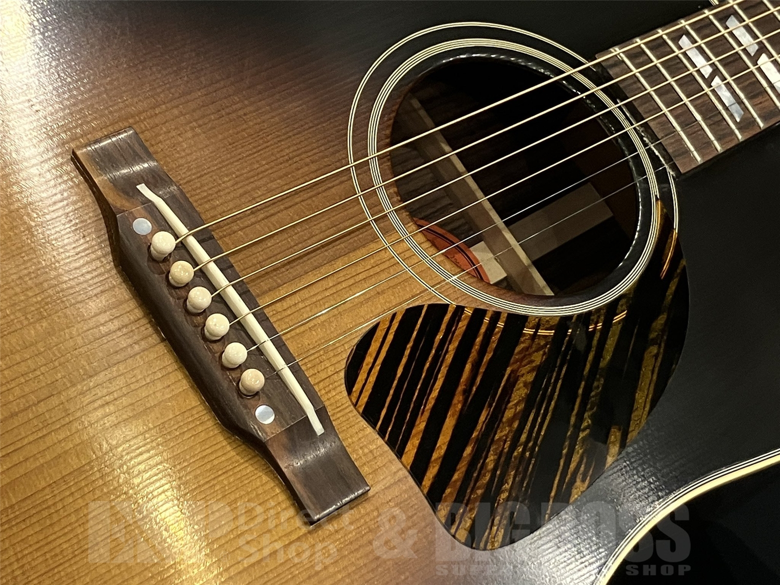 【即納可能】Gibson Custom Shop(ギブソンカスタムショップ) 1942 BANNER SOUTHERN JUMBO / Vintage Sunburst 京都店