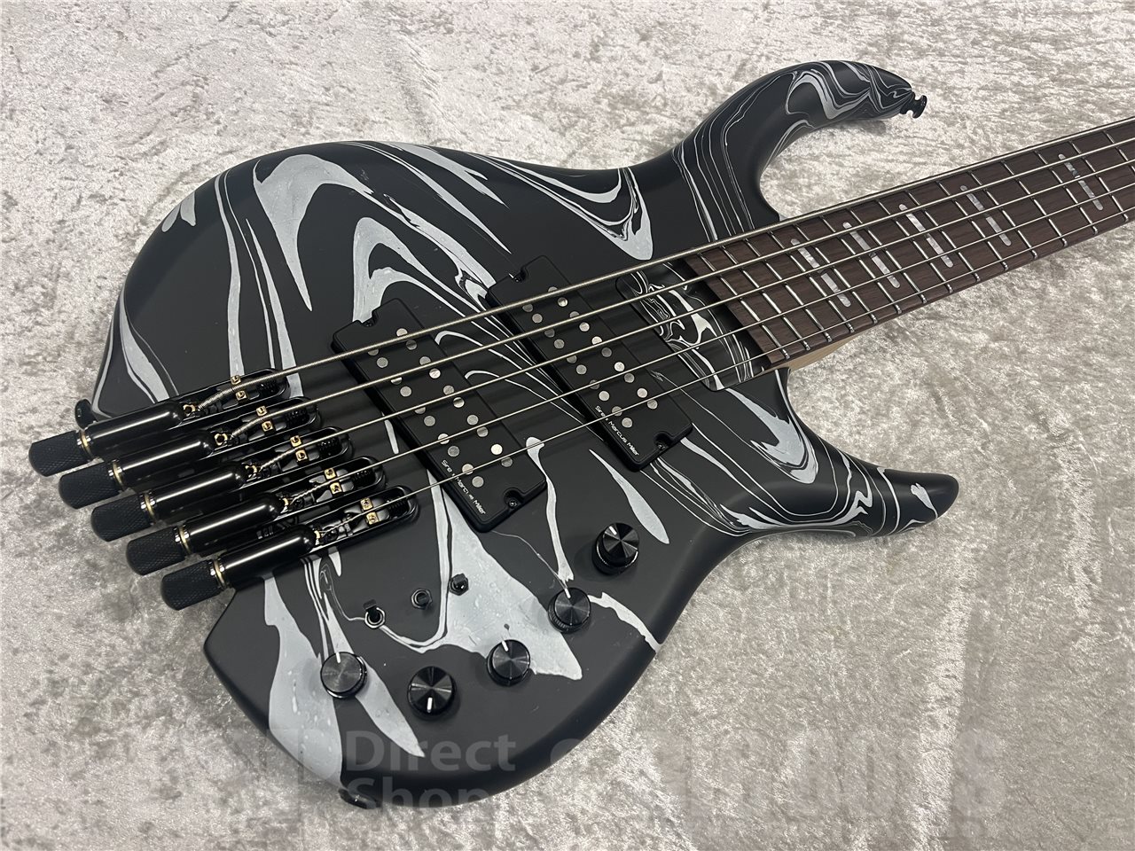 【即納可能】Sire（サイアー）Marcus Miller M6 5-String Headless Swirl（Black Swirl）　名古屋店 - 2