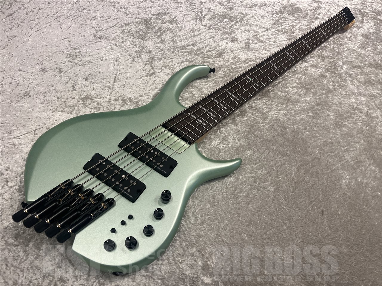 【即納可能】Sire（サイアー）Marcus Miller M6 5-String Headless（Surf Green Metallic Satin）　名古屋店