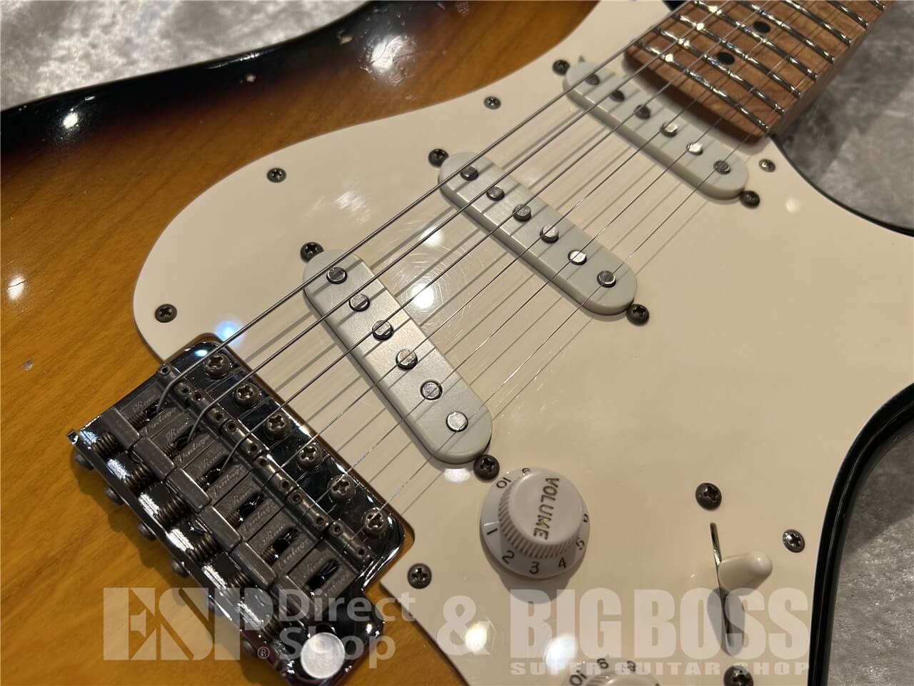 【即納可能】Xotic（エキゾチック）XSC-1 / 2 Tone Burst Medium Aged (Lacquer) 仙台店 - 3