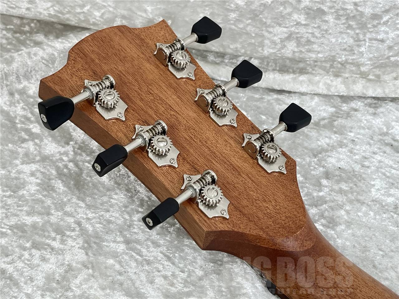 【即納可能】LAG Guitars(ラグギターズ)T70A(BLACK & BROWN) お茶の水駅前店・別館