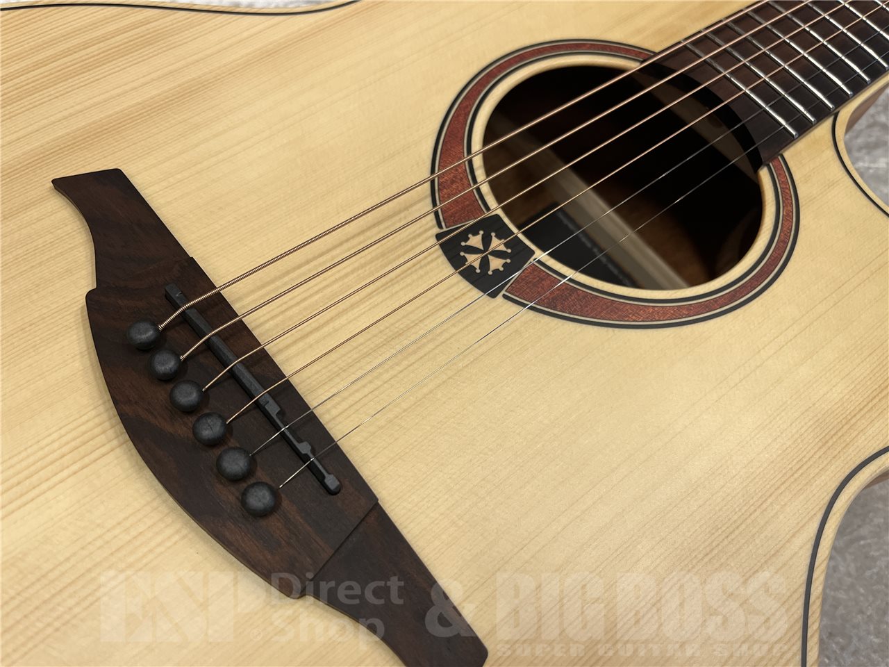 LAG アコースティックギター ナチュラル 楽天市場】【新品】ラグギターズ LAG Guitars T-118ACE N レッド