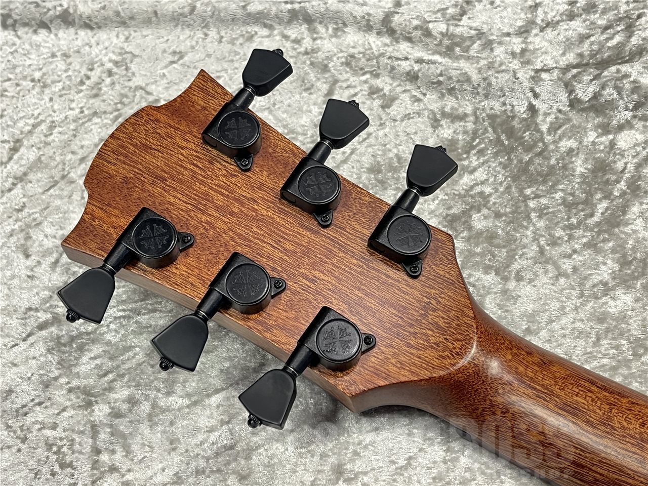 【即納可能】LAG Guitars（ラグギターズ）T118ACE（Natural）　名古屋店
