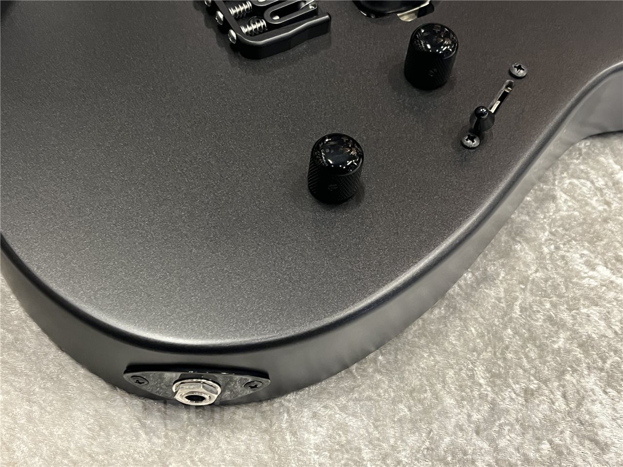 【即納可能】EDWARDS（エドワーズ）E-M-II-7（Metallic Black Satin）　名古屋店 - 4