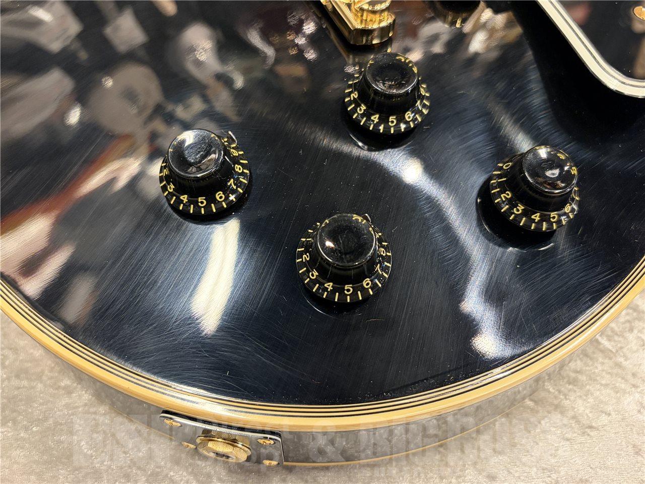 【即納可能】Gibson Custom Shop（ギブソンカスタムショップ）1957 Les Paul Custom Reissue 2-Pickup VOS（Ebony）　名古屋店
