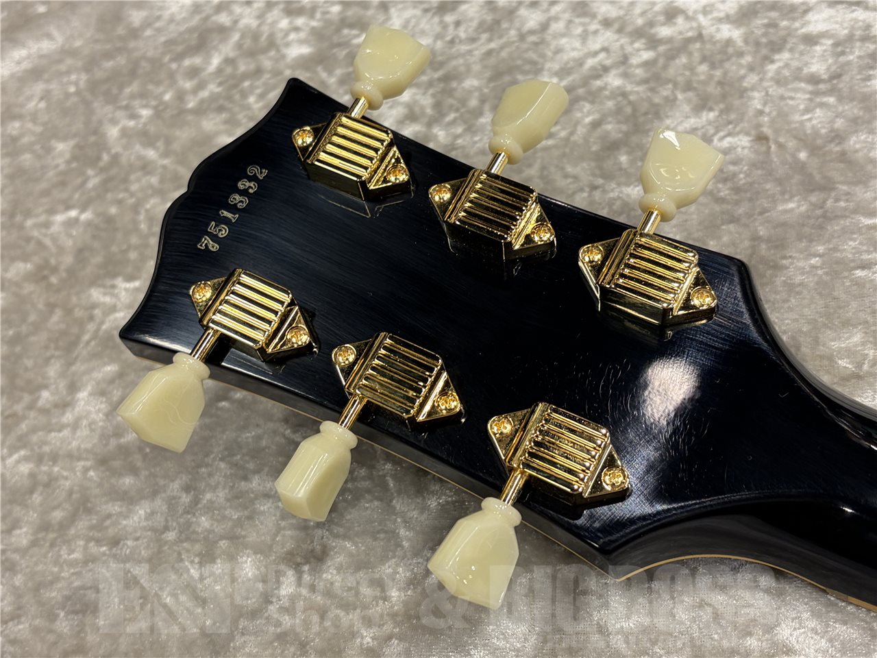 【即納可能】Gibson Custom Shop（ギブソンカスタムショップ）1957 Les Paul Custom Reissue 2-Pickup VOS（Ebony）　名古屋店