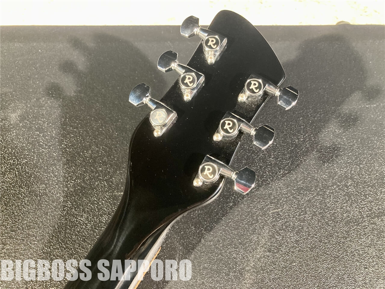 【即納可能】Rickenbacker(リッケンバッカー) Model 330 Jetglo 札幌店