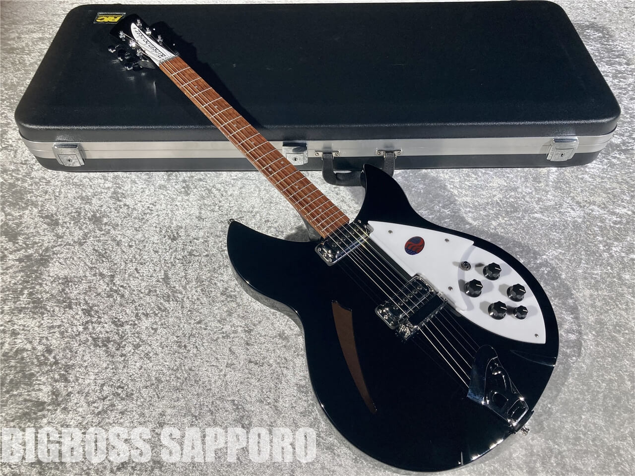 【即納可能】Rickenbacker(リッケンバッカー) Model 330 Jetglo 札幌店