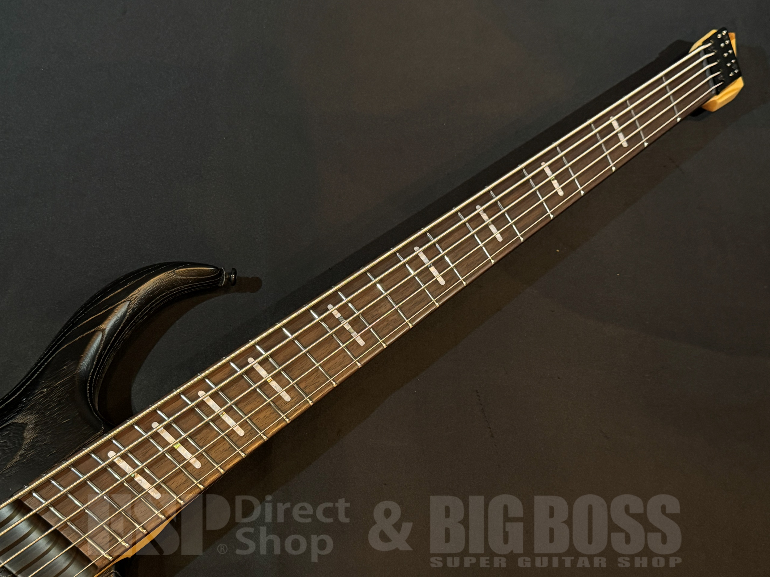 【即納可能】Sire Marcus Miller M6 5-String Headless / Black 大阪店 - 4