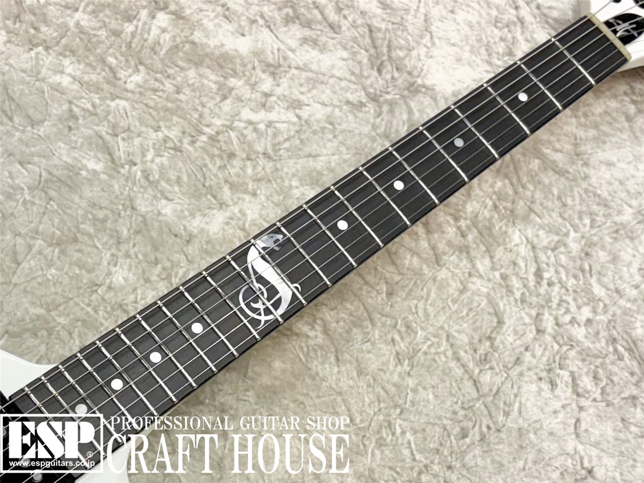 【即納可能】	METALLICA / James Hetfield Signature Model / ESP SNAKEBYTE / Snow White 渋谷店 - 3