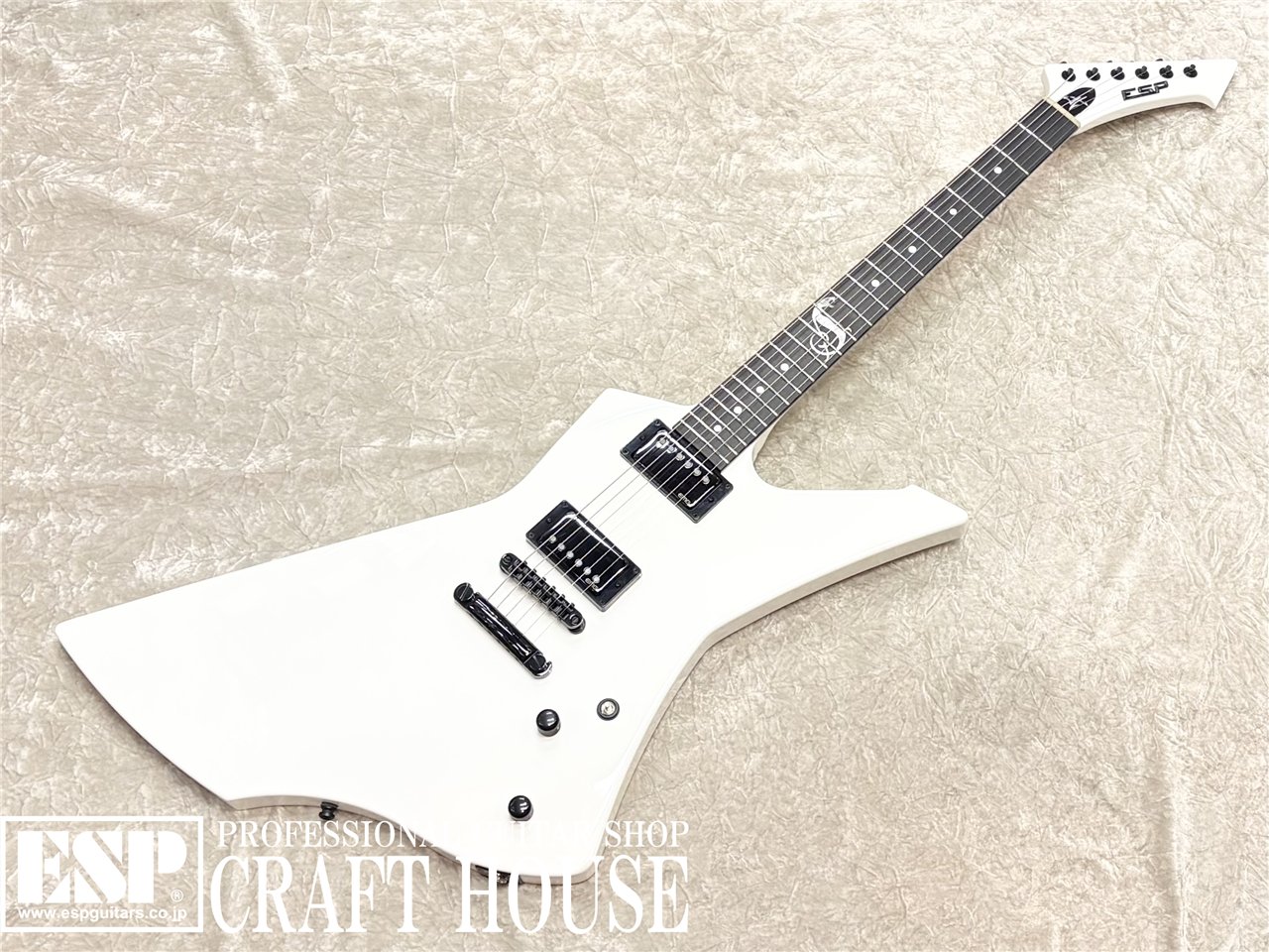 【即納可能】	METALLICA / James Hetfield Signature Model / ESP SNAKEBYTE / Snow White 渋谷店
