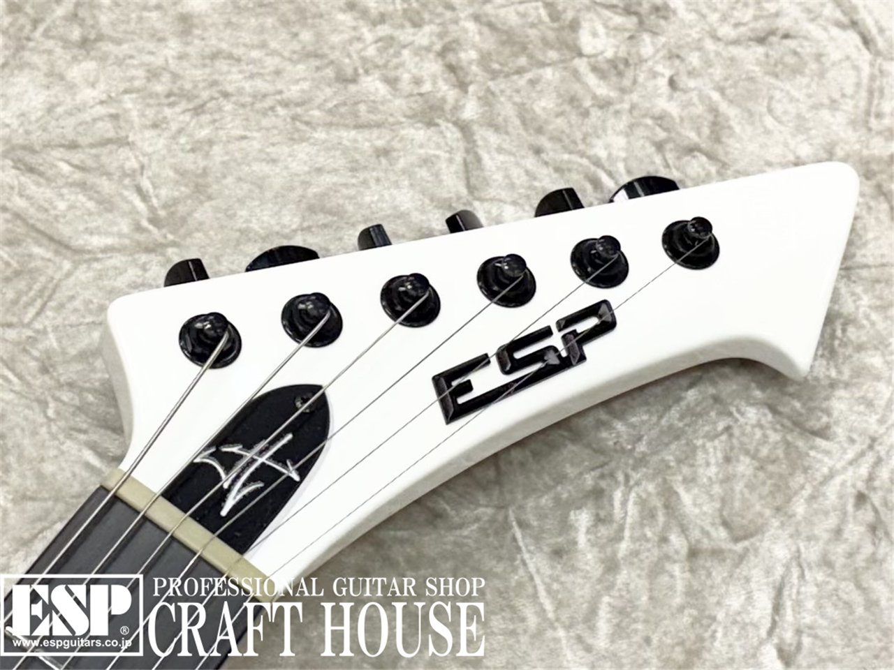 【即納可能】	METALLICA / James Hetfield Signature Model / ESP SNAKEBYTE / Snow White 渋谷店 - 4