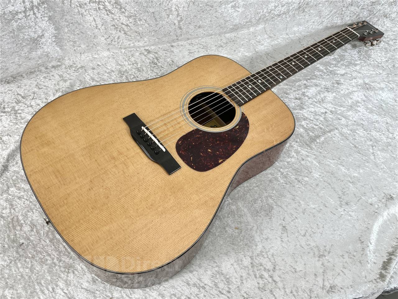 【即納可能】Eastman(イーストマン)E1D-DLX (アコースティックギターー)お茶の水駅前店・別館