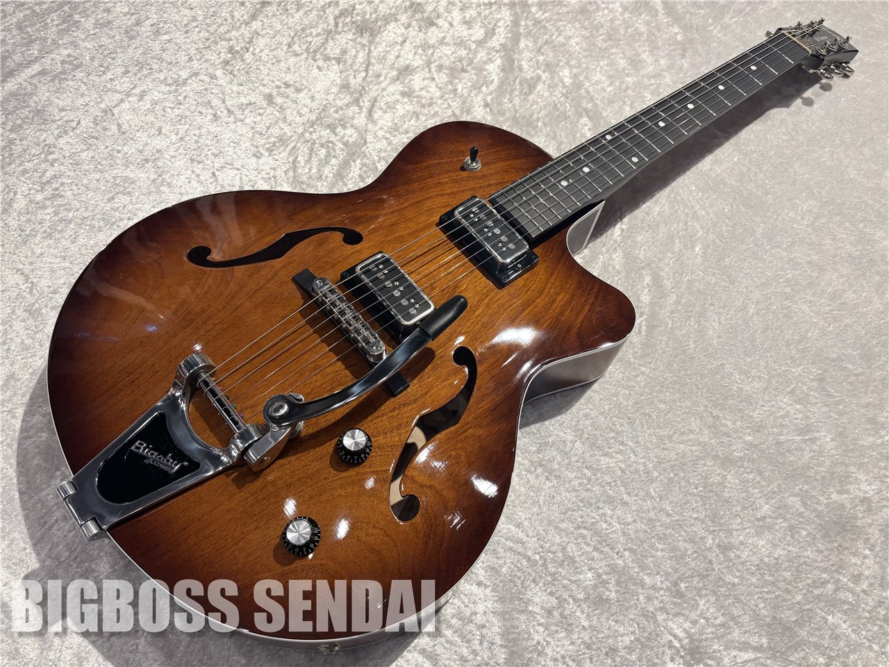 【即納可能】Godin(ゴダン)5th Ave Uptown T-Armond Havana Burst 仙台店【ハロウィン タイムセール開催中 | 10月1日(火)～10月31日(木)まで 】