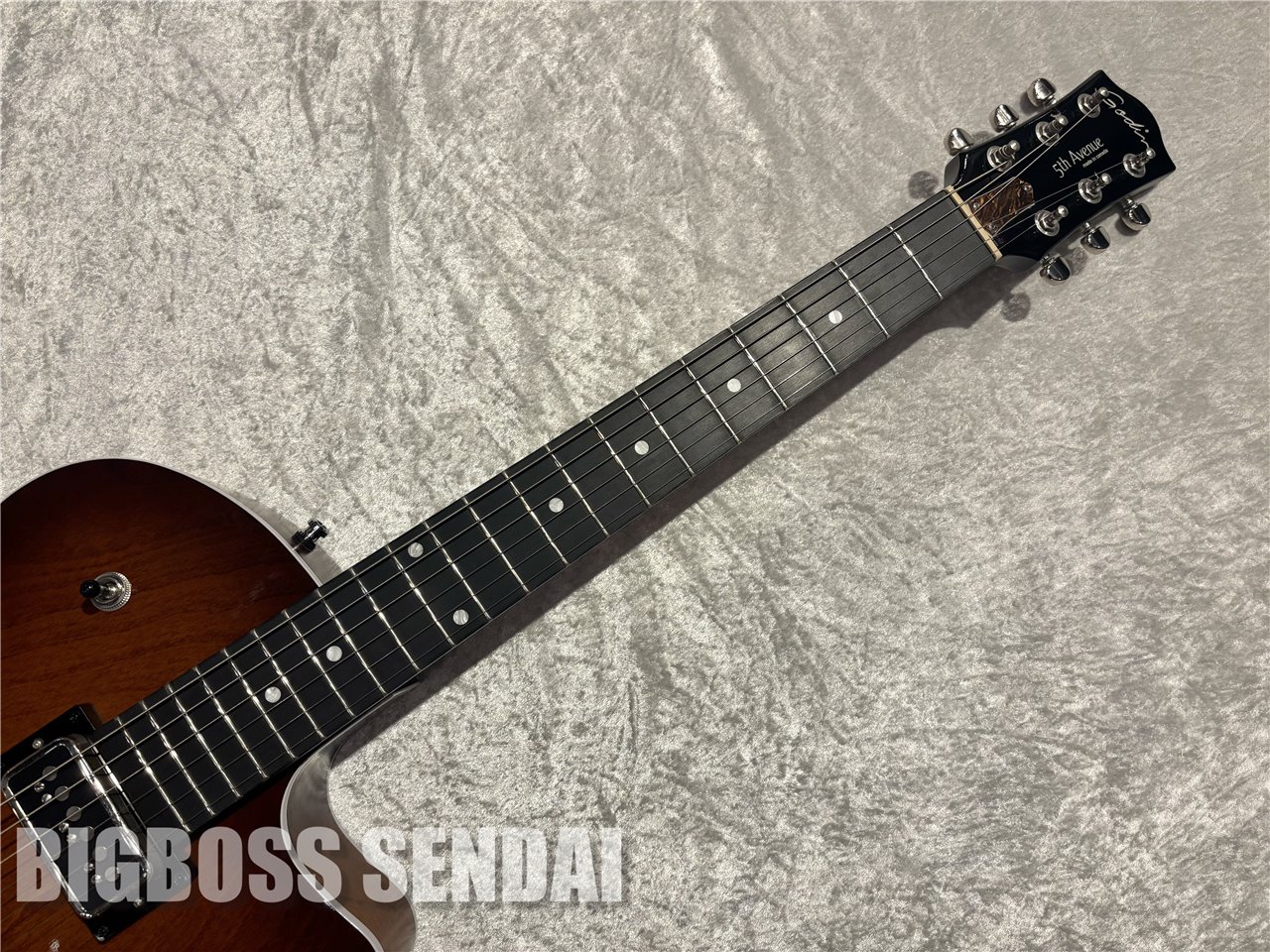 【即納可能】Godin(ゴダン)5th Ave Uptown T-Armond Havana Burst 仙台店【ハロウィン タイムセール開催中 | 10月1日(火)～10月31日(木)まで 】