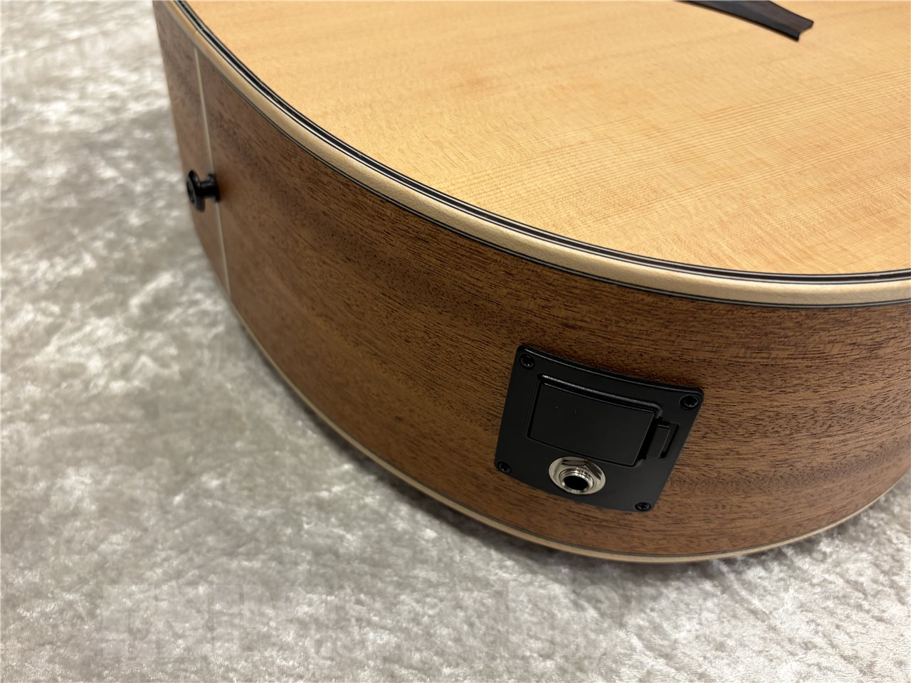 【即納可能】Bromo Guitars（ブロモギターズ）BAT2CE（Natural）　名古屋店
