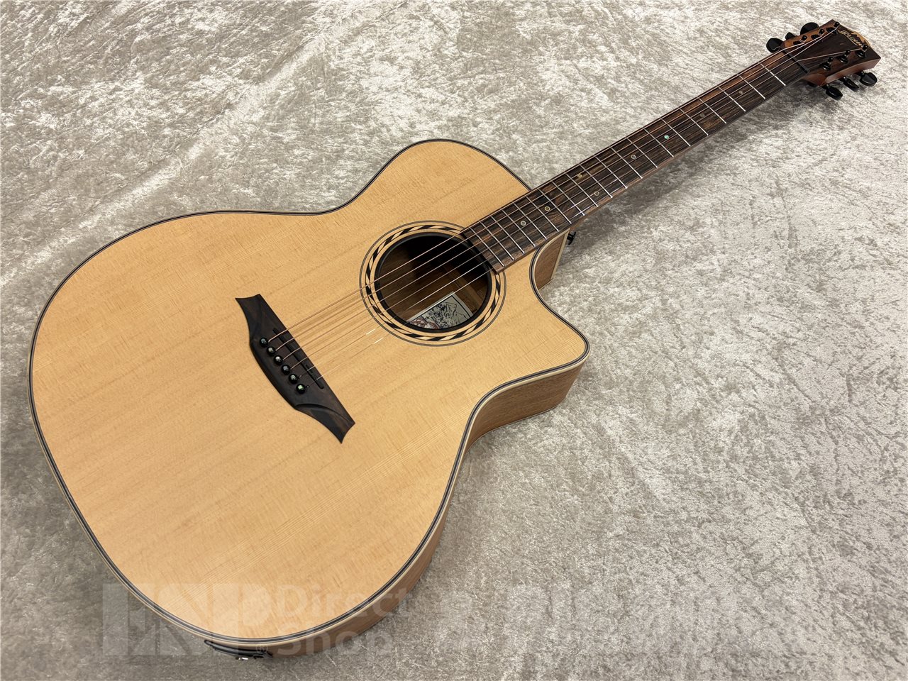 【即納可能】Bromo Guitars（ブロモギターズ）BAT2CE（Natural）　名古屋店