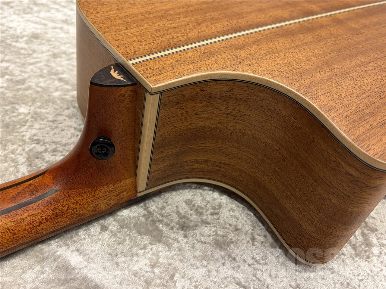 【即納可能】Bromo Guitars（ブロモギターズ）BAT2CE（Natural）　名古屋店