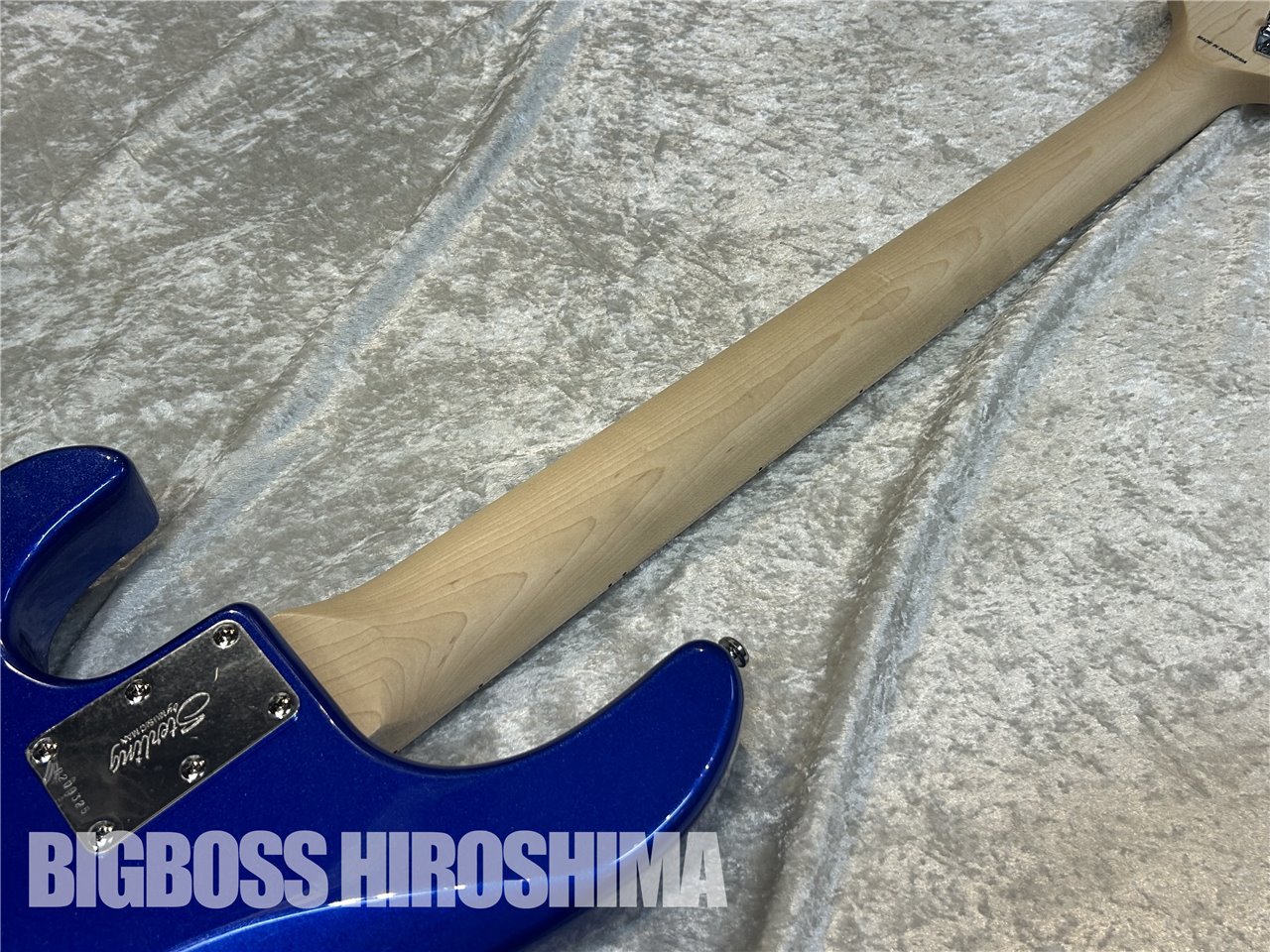 【即納可能】Sterling by MUSIC MAN(スターリンバイミュージックマン) SUB RAY5HH (Cobra Blue) 広島店