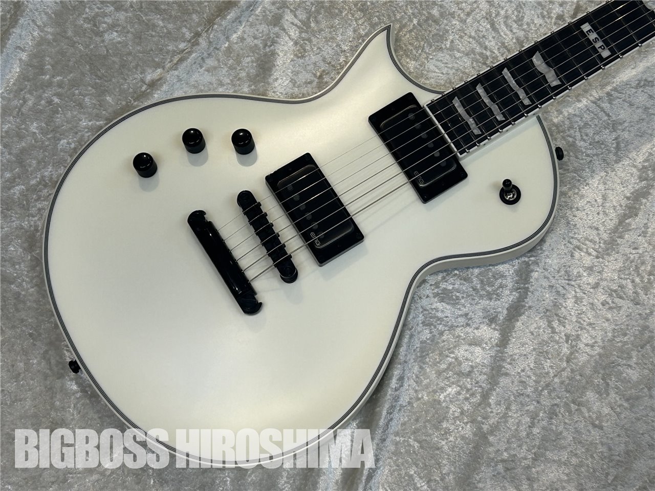 【即納可能】E-II EC EMG L/H / Snow White Satin 広島店 【中古・アウトレット タイムセール開催中】