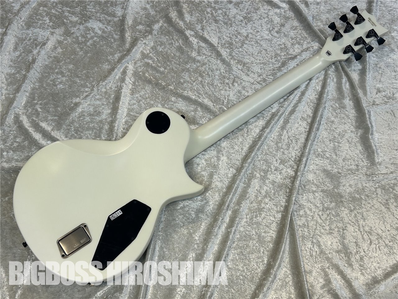 即納可能】E-II EC EMG L/H / Snow White Satin 広島店 【中古・アウトレット タイムセール開催中】 -  【ESP直営】BIGBOSS オンラインマーケット(ギター＆ベース)