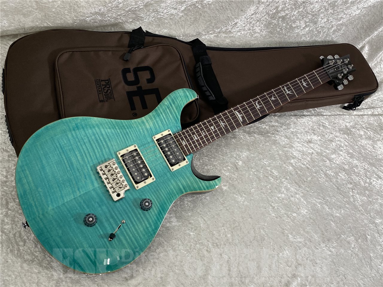 【即納可能】Paul Reed Smith(ポールリードスミス/PRS) SE Custom 24 Turquoise #003972 (2025年製)お茶の水駅前店(東京)