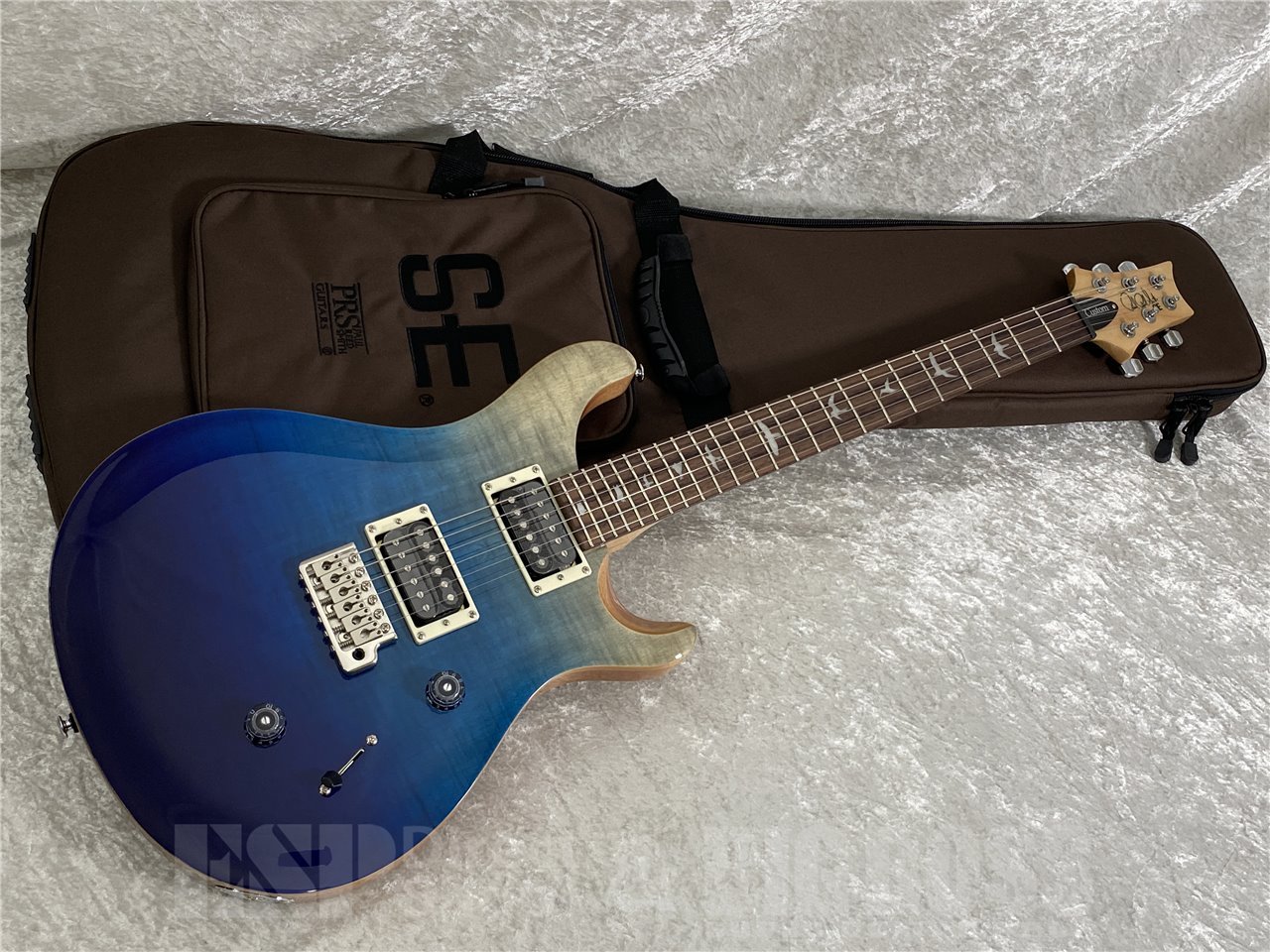 【即納可能】Paul Reed Smith(ポールリードスミス/PRS) SE Custom 24 Blue Fade #026384 (2025年製)お茶の水駅前店(東京)