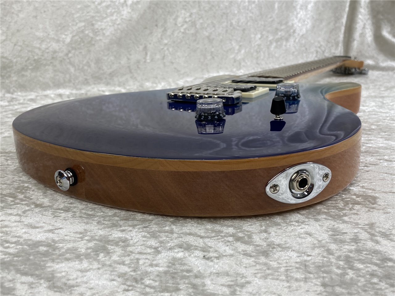 【即納可能】Paul Reed Smith(ポールリードスミス/PRS) SE Custom 24 Blue Fade #026384 (2025年製)お茶の水駅前店(東京)