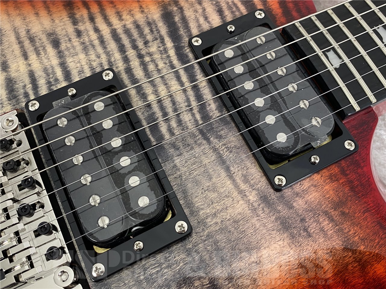 【即納可能】Paul Reed Smith(PRS/ポールリードスミス) SE Custom 24 Floyd / Charcoal Cherry Burst #071832(2024年製) お茶の水駅前店(東京)
