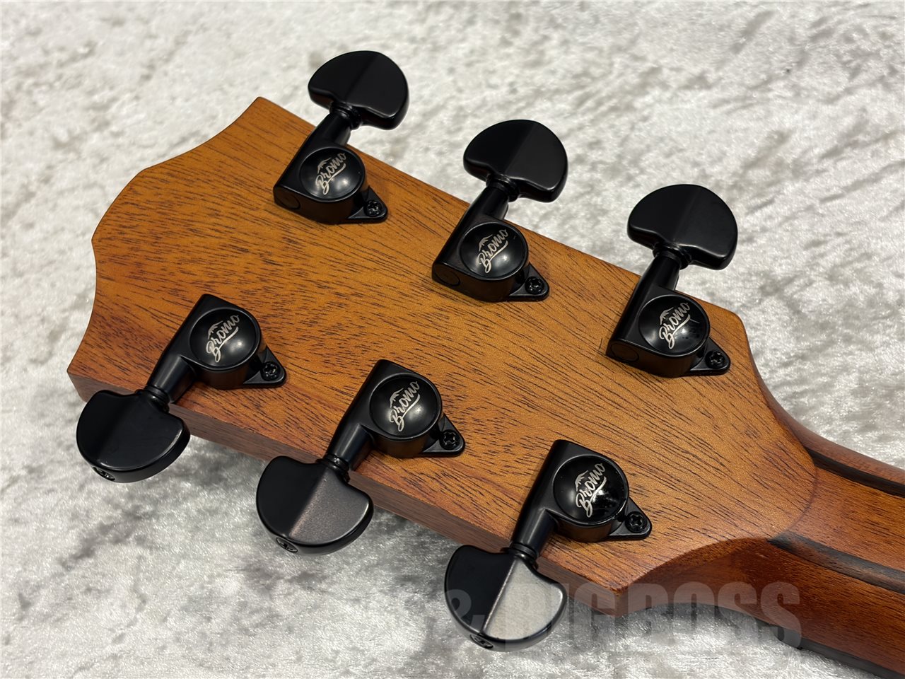 【即納可能】Bromo Guitars（ブロモギターズ）BAT4MCE（Natural）　名古屋店