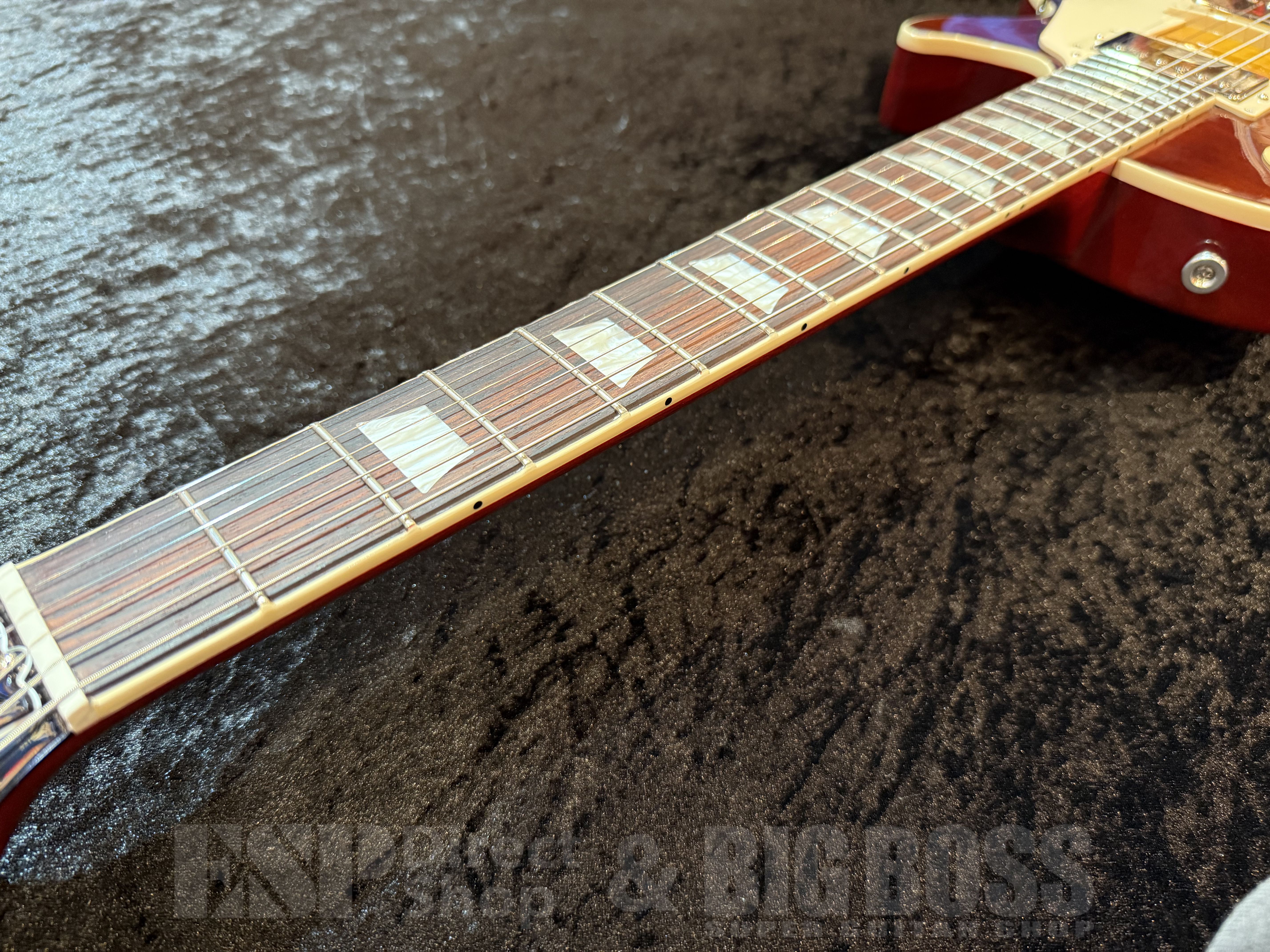 【即納可能】 Gibson （ギブソン） Les Paul Standard '60s 【Iced Tea】 福岡店