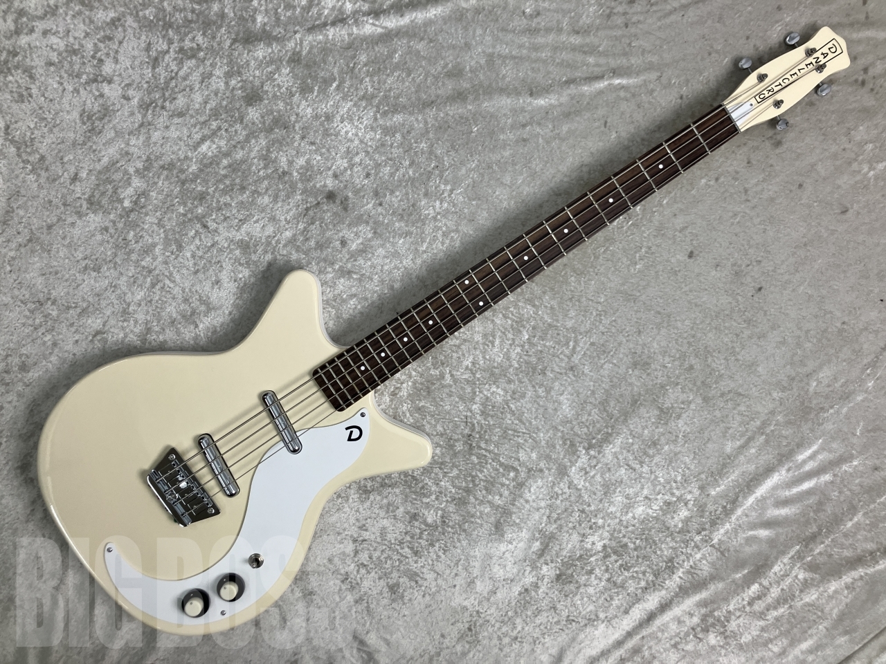 【即納可能】Danelectro(ダンエレクトロ) 59DC SHORTSCALE BASS / VINTAGE CREAM お茶の水駅前店(東京)