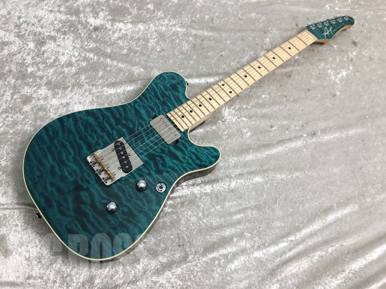 【即納可能】Addictone Custom Guitars(アディクトーンカスタムギターズ) ARENA ECHO TL bridge / Trans Aqua Blue お茶の水前店(東京)