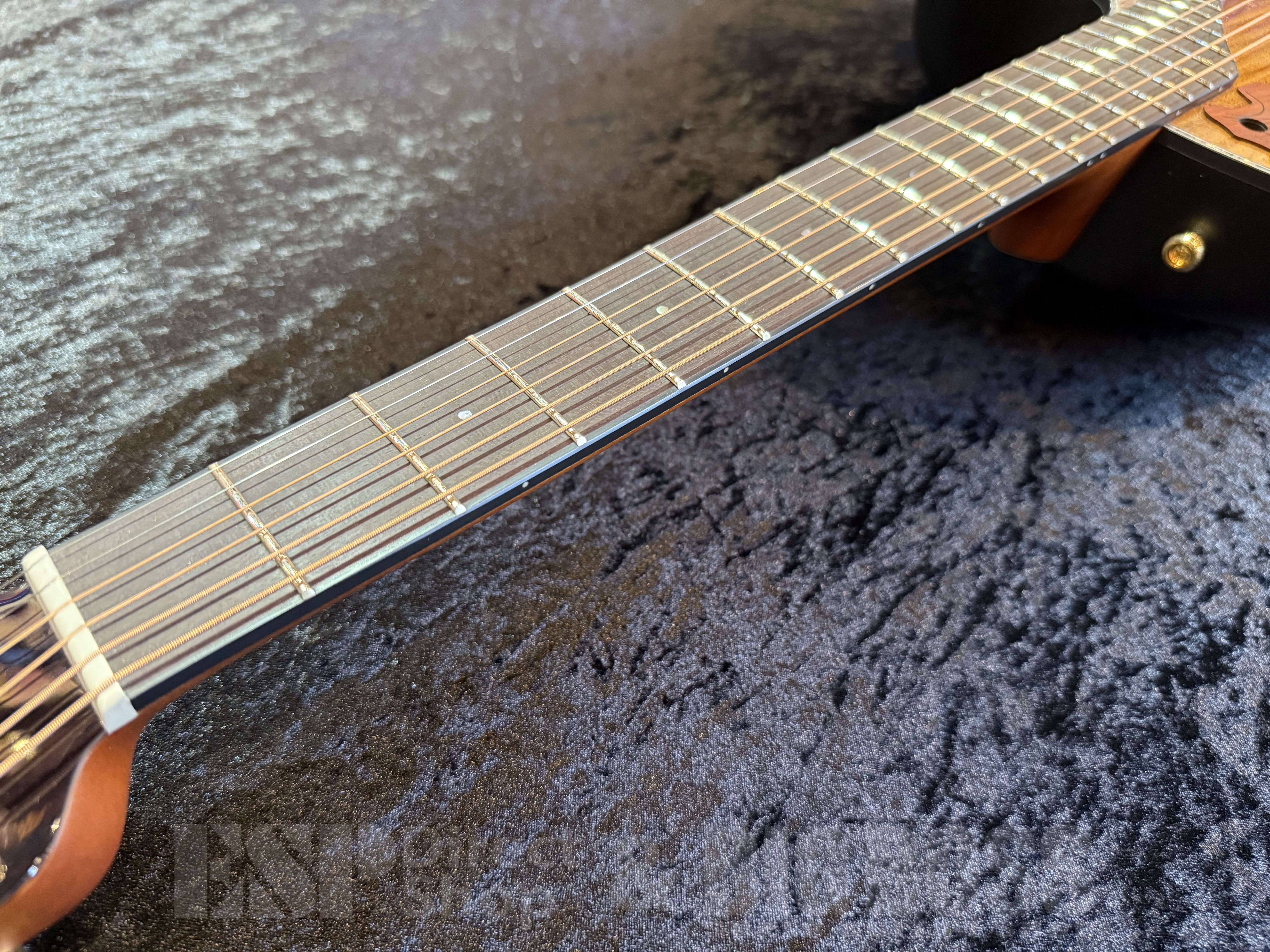 【即納可能】 Ovation （オベーション） Celebrity Elite Plus CE44P Figured Koa (FKOA) 福岡店