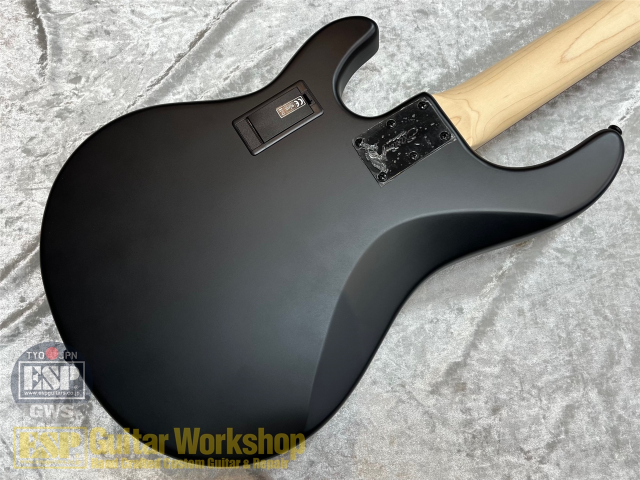 【即納可能】Sterling by MUSIC MAN SUB Series Ray5HH /Stealth Black GWS