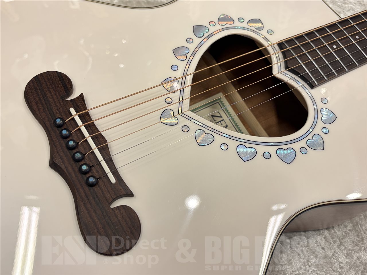 【即納可能】Zemaitis（ゼマイティス） CAF-90H（Gloss White Mother of Pearl）　名古屋店