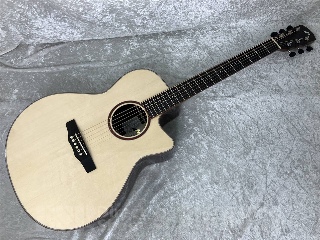 【即納可能】Morris(モーリス) SE-71  (アコースティックギター)お茶の水駅前店・別館