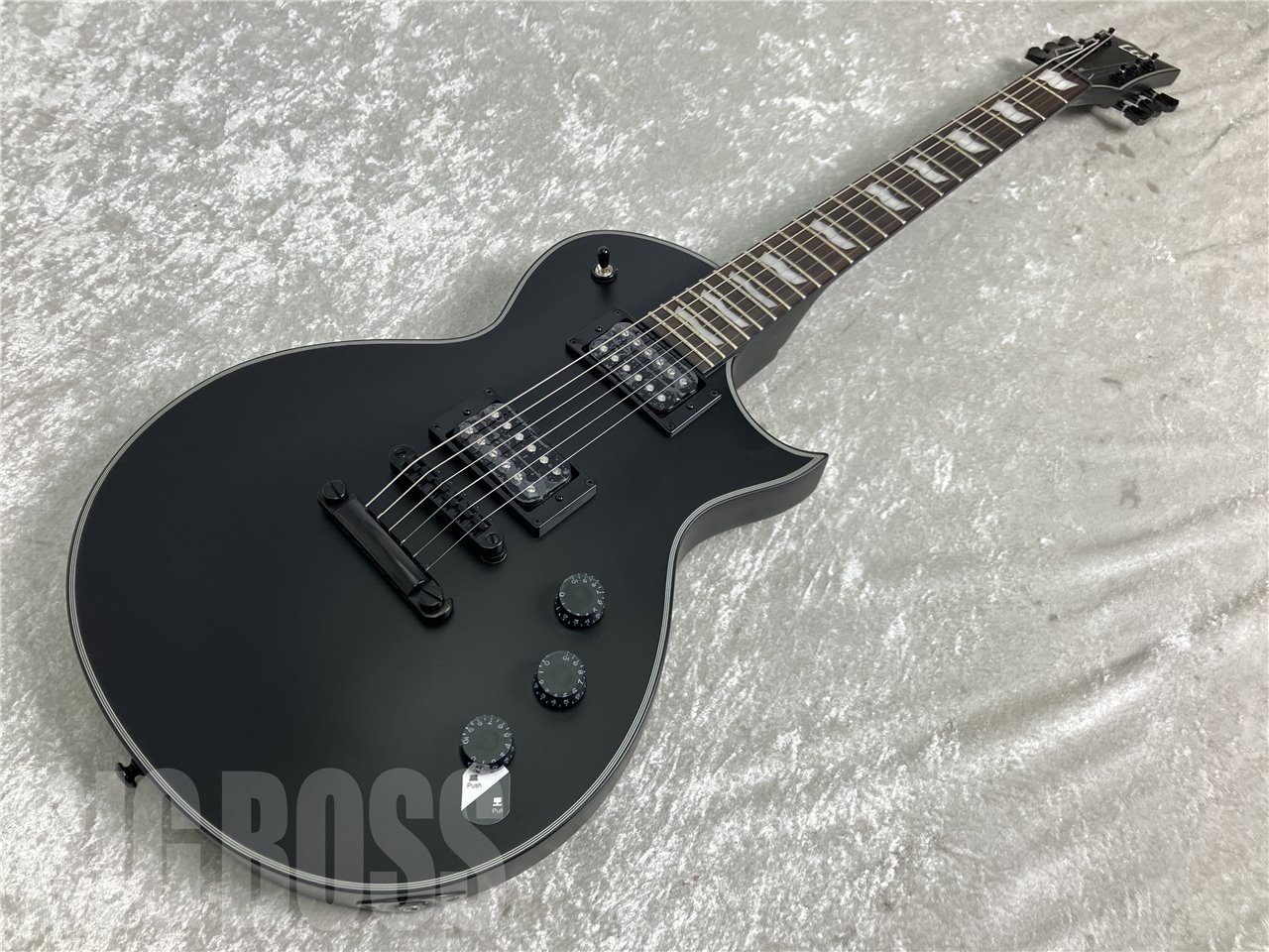 【即納可能】LTD(エルティーディー)  EC-256 (BLACK SATIN) お茶の水駅前店(東京)