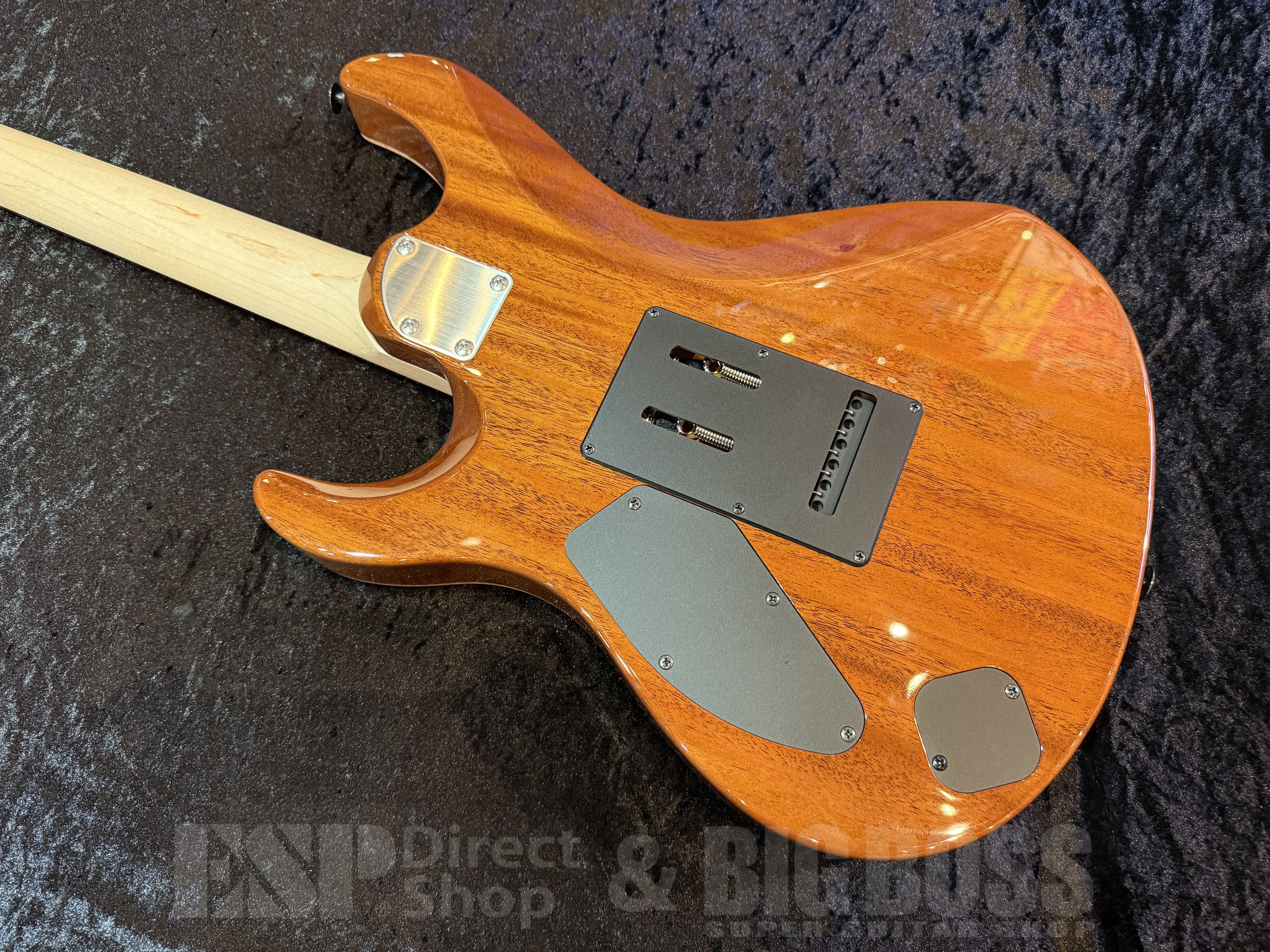 【即納可能】 Black Smoker (ブラックスモーカー) Futura-S HH 4A Flame Maple Top , Fiji Mahogany Back【Stem Wave Black】 福岡店