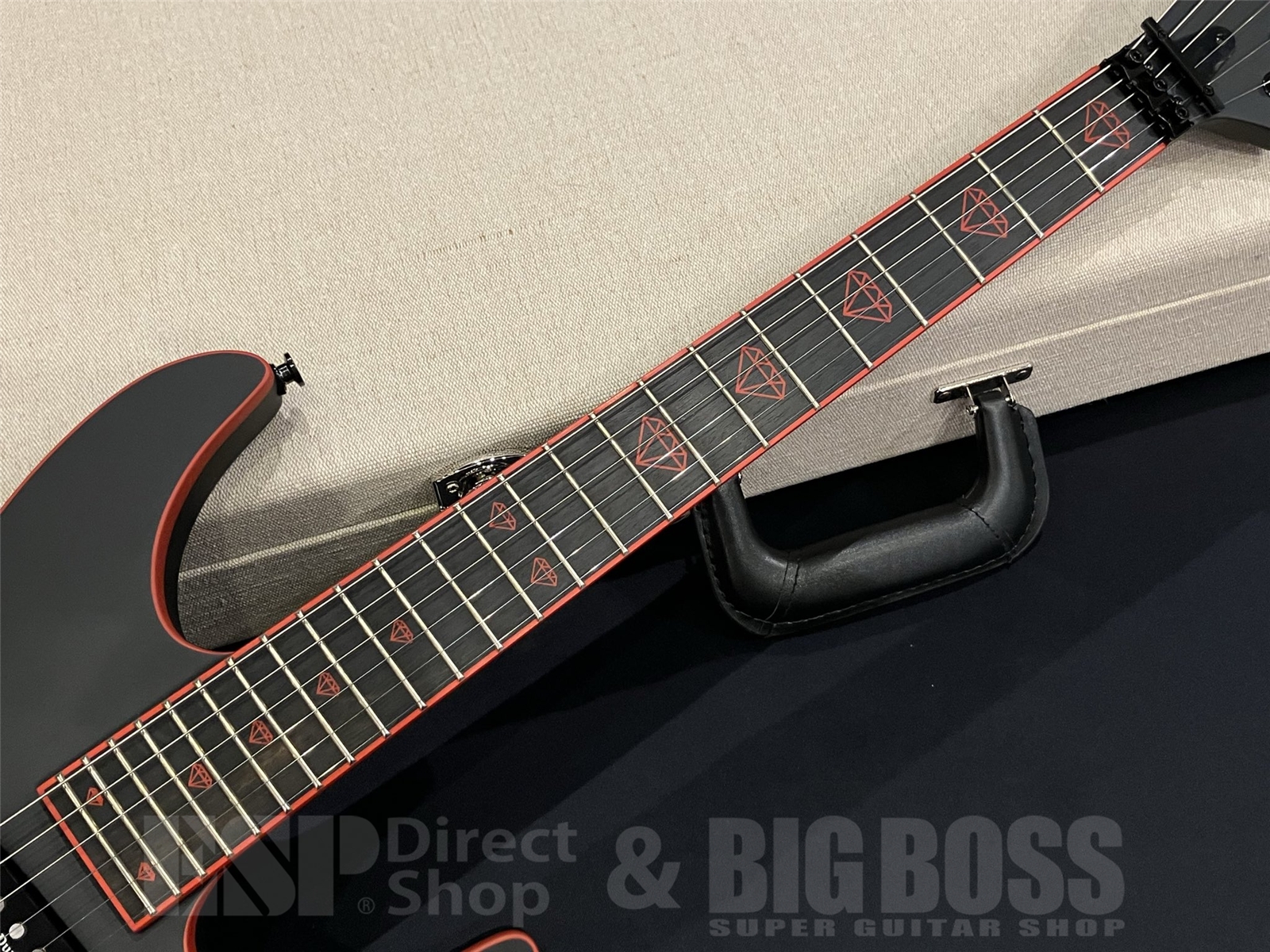 【即納可能】PEAVEY Adrian Vandenberg Signature Guitar / Matte Black 京都店