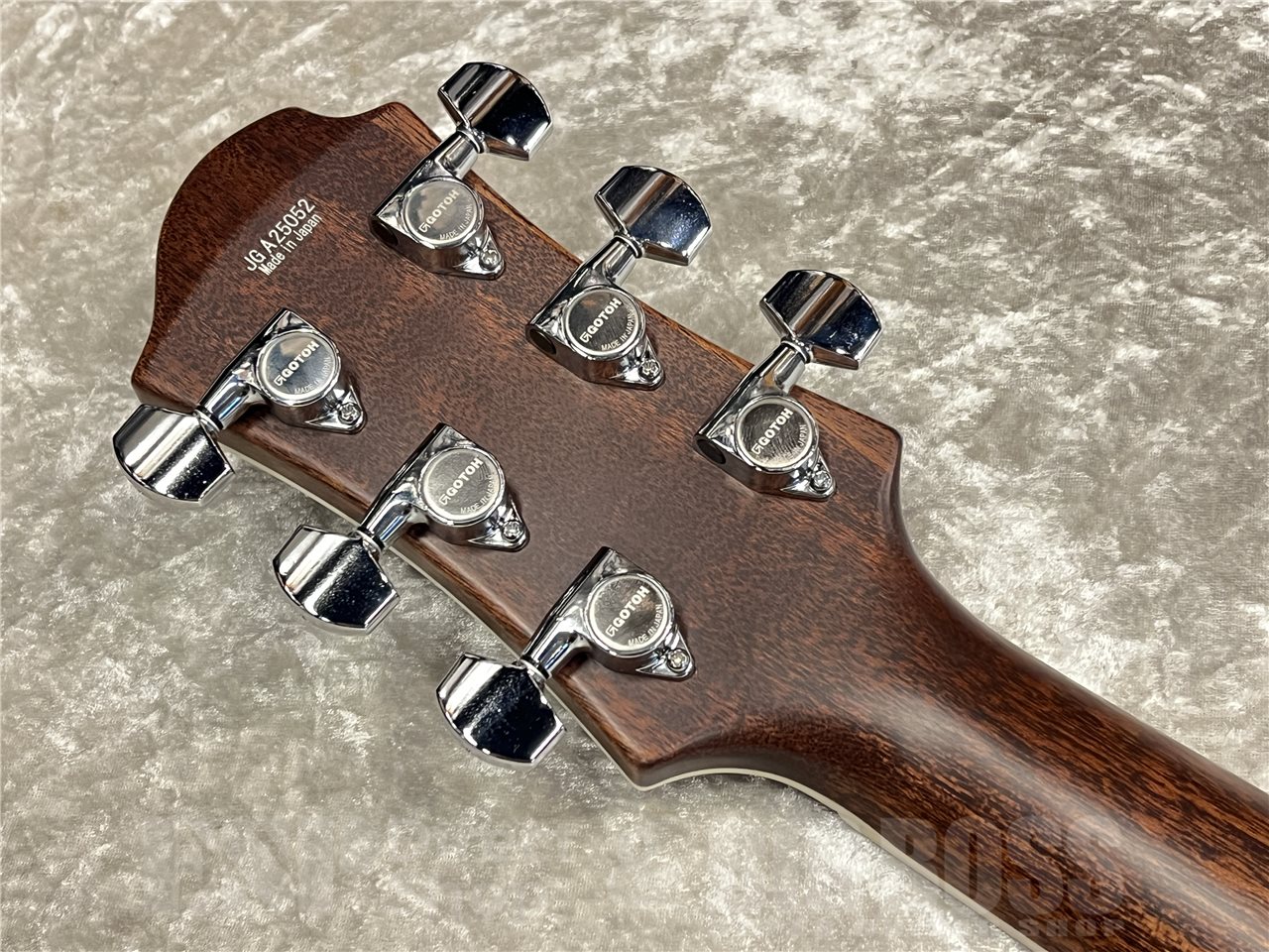 【即納可能】Zemaitis（ゼマイティス）MFG-AC-24 Aces & Eights（Natural）　名古屋店